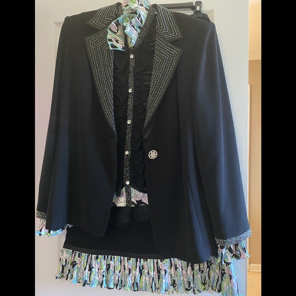 Louise Ricci 3pc Black